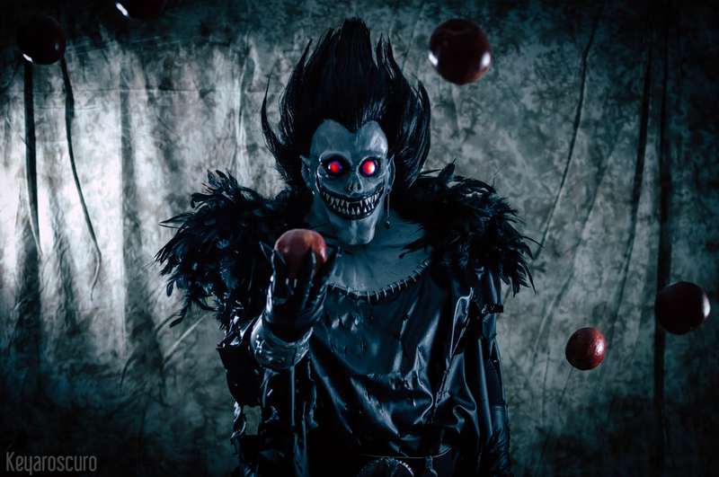 Cosplay by Grellish | Photo by Keyaroscuro